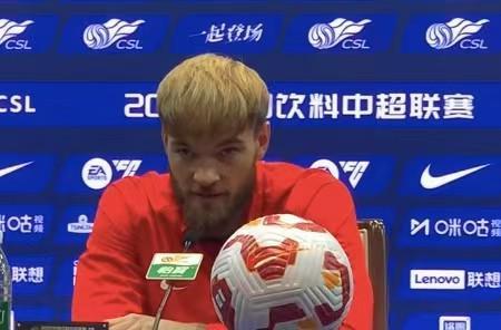 模拟器-西北望：莱切特加盟深圳新鹏城，双方已签约