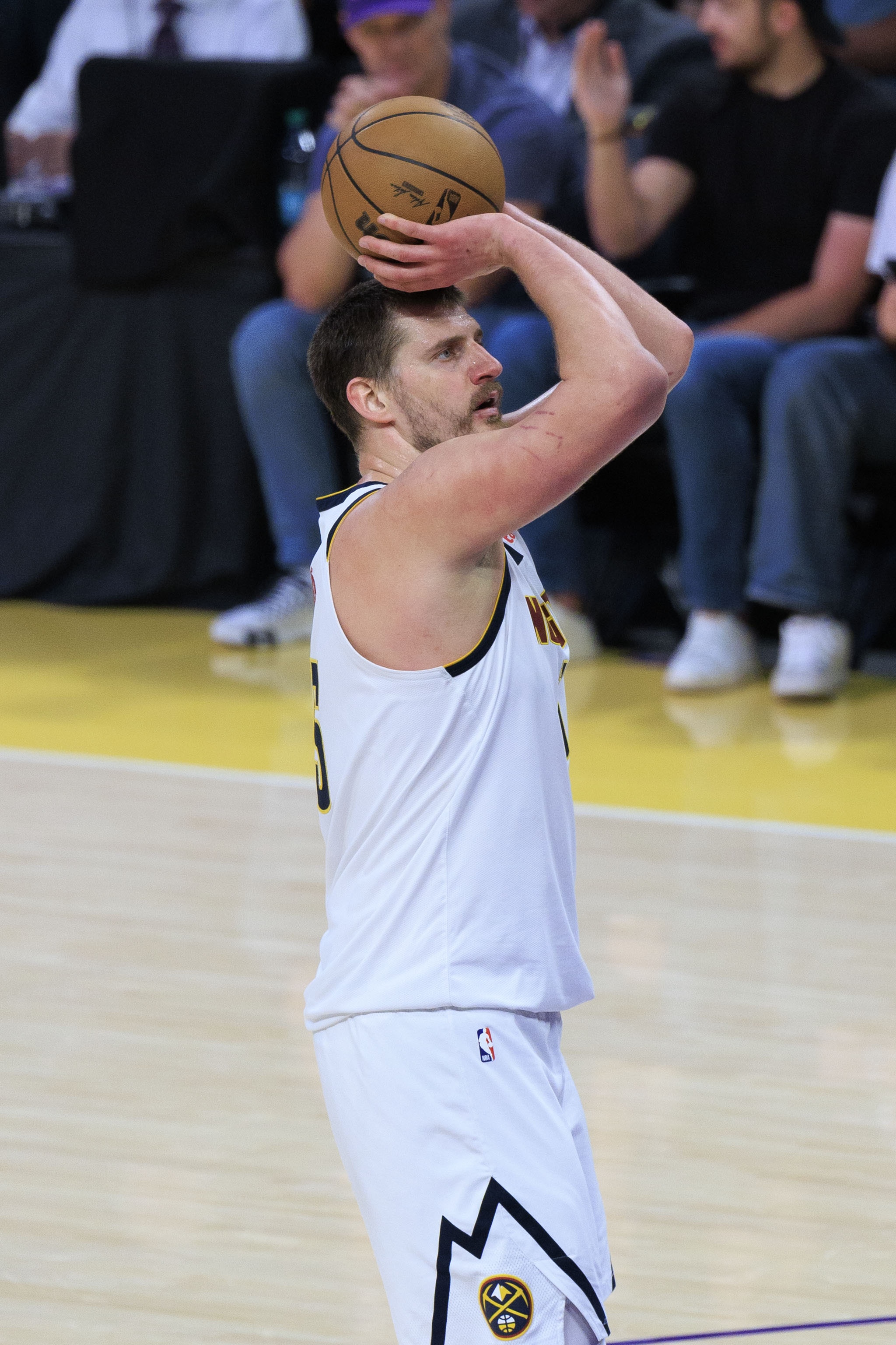 百家乐官网-当世第一！约基奇最近7场场均27.7分15.3板13.4助 投篮53.3%